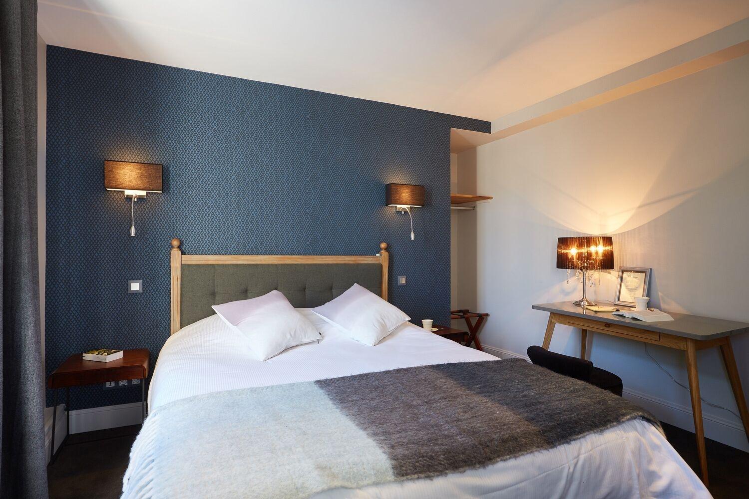 The Originals Boutique, Hotel La Colonne De Bronze, סן-ואלרי-סור-סום מראה חיצוני תמונה