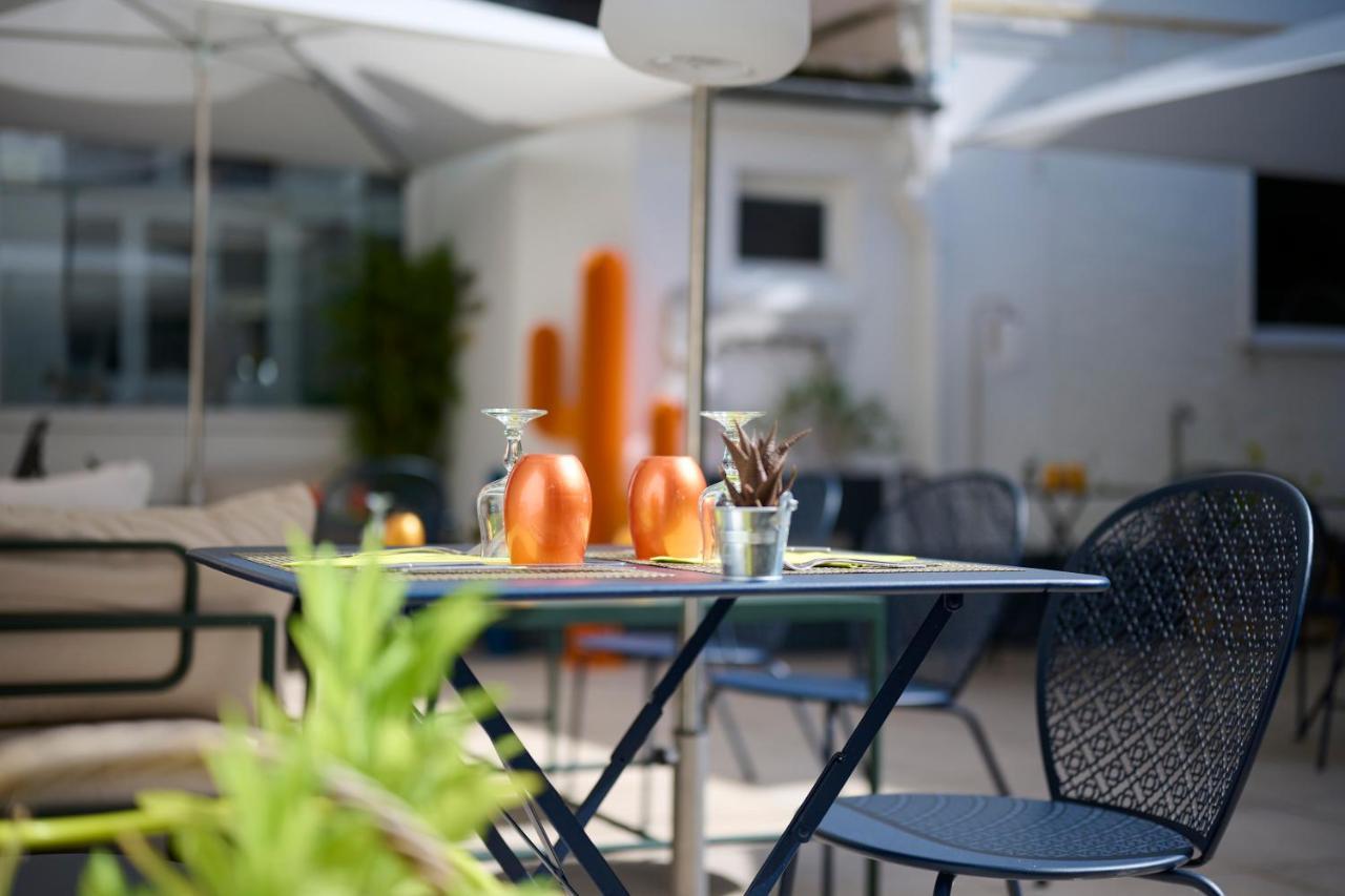 The Originals Boutique, Hotel La Colonne De Bronze, סן-ואלרי-סור-סום מראה חיצוני תמונה