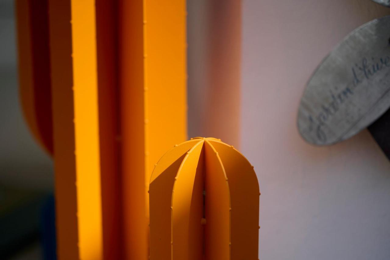 The Originals Boutique, Hotel La Colonne De Bronze, סן-ואלרי-סור-סום מראה חיצוני תמונה