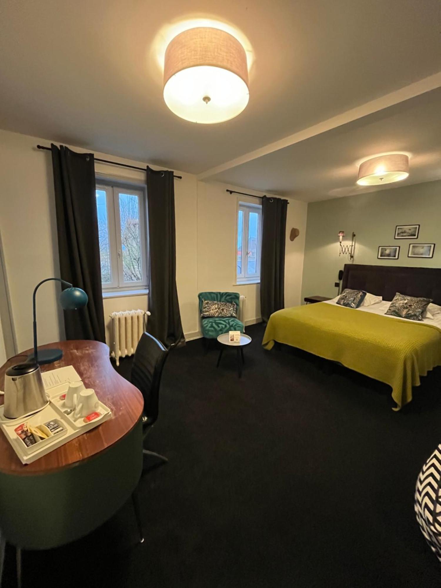 The Originals Boutique, Hotel La Colonne De Bronze, סן-ואלרי-סור-סום מראה חיצוני תמונה