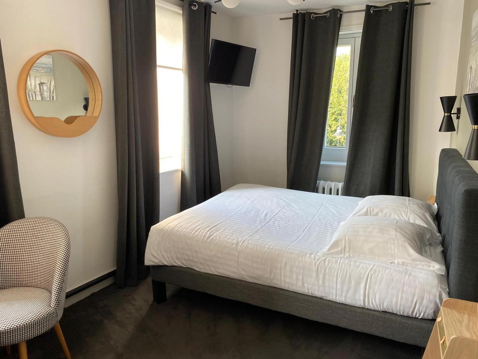 The Originals Boutique, Hotel La Colonne De Bronze, סן-ואלרי-סור-סום מראה חיצוני תמונה