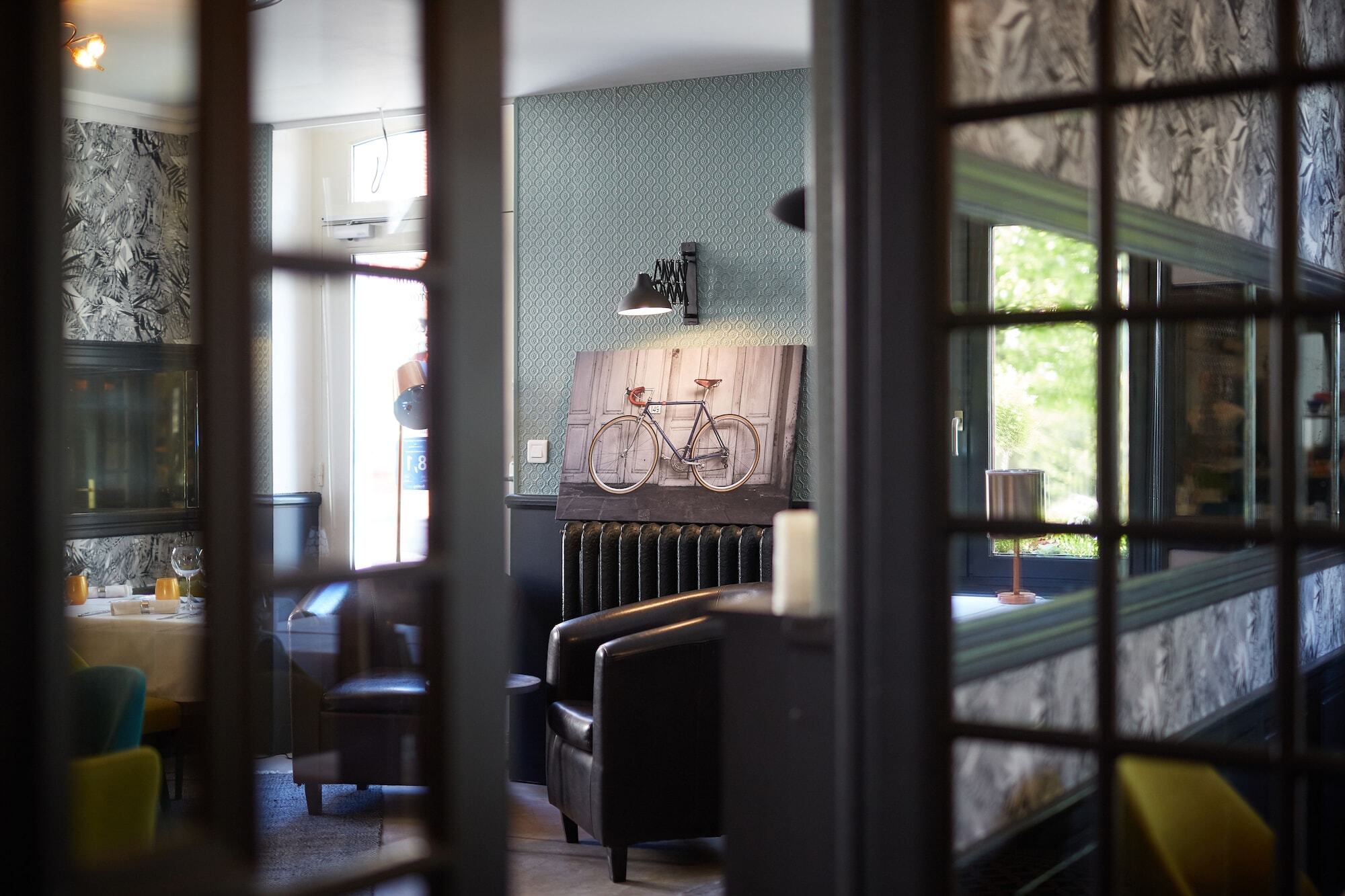 The Originals Boutique, Hotel La Colonne De Bronze, סן-ואלרי-סור-סום מראה חיצוני תמונה